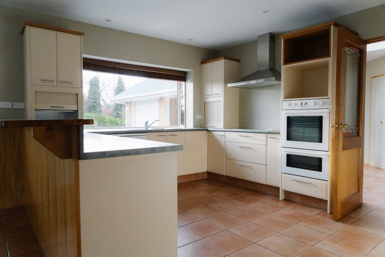 Photo of property in 9 Lewisham Park, St Albans, Christchurch, 8052