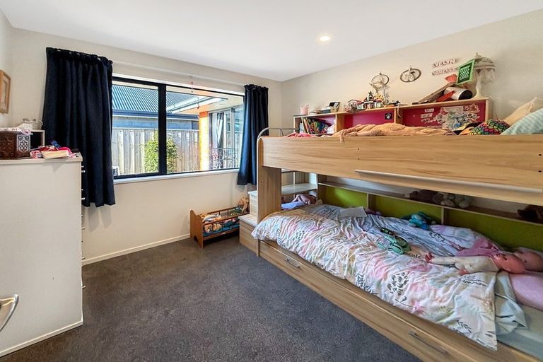 Photo of property in 5 Sills Street, Woodend, 7610