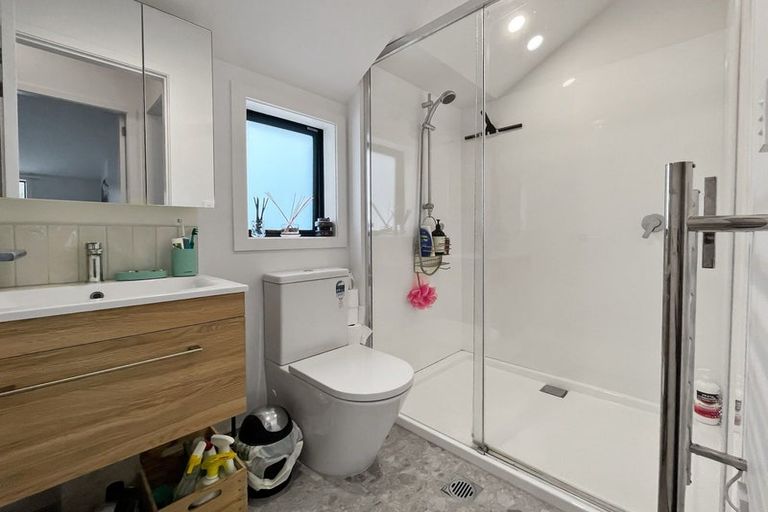 Photo of property in 1u3 Elliott Street, Johnsonville, Wellington, 6037