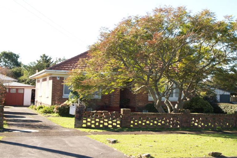 Photo of property in 3 Miami Street, Mangere East, Auckland, 2024