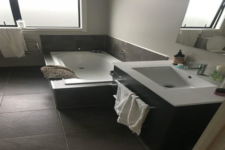 Photo of property in 160a Guppy Road, Taradale, Napier, 4112