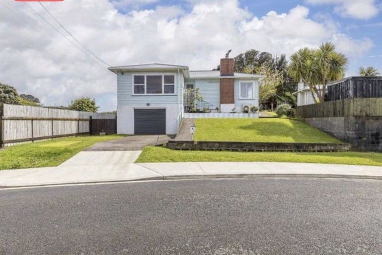 Photo of property in 3 Wiremu Place, Blagdon, New Plymouth, 4310