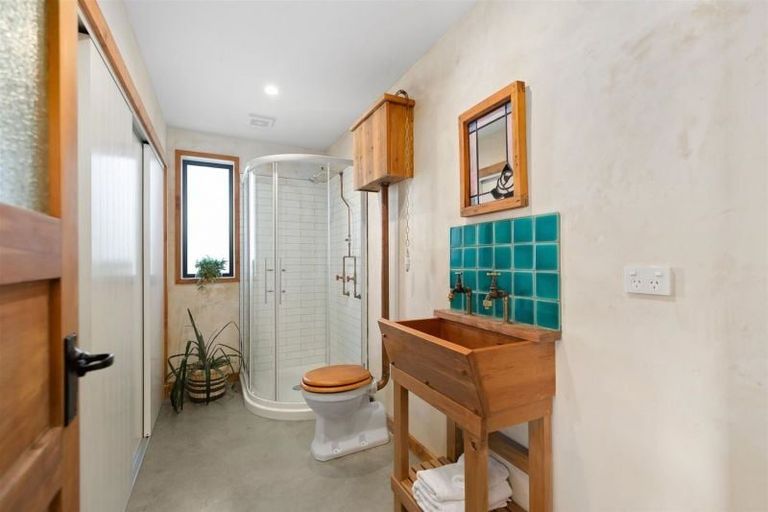 Photo of property in 11 Sentinel Drive, Lake Hawea, Wanaka, 9382