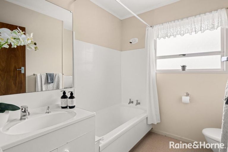 Photo of property in 2/87 Fraser Street, Tauranga South, Tauranga, 3112