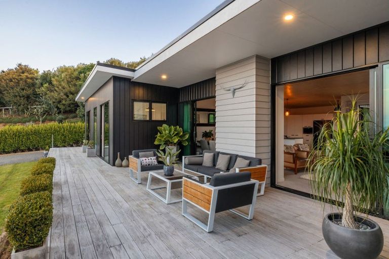 Photo of property in 6 Tiwarawara Lane, Puketotara, Te Awamutu, 3876