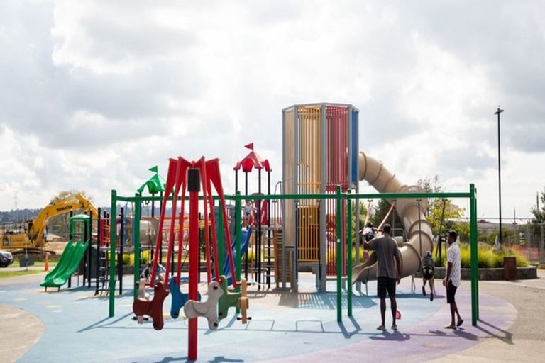 Photo of property in 55 Waituarua Drive, Takanini, 2112