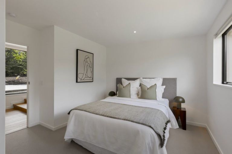Photo of property in 3 Pioneer Court, Jacks Point, Queenstown, 9371