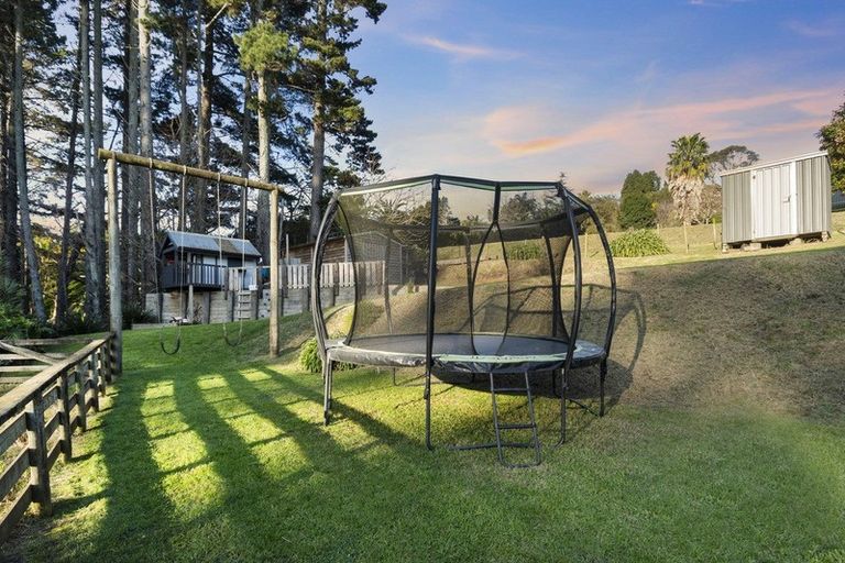 Photo of property in 52r Panorama Drive, Welcome Bay, Tauranga, 3175