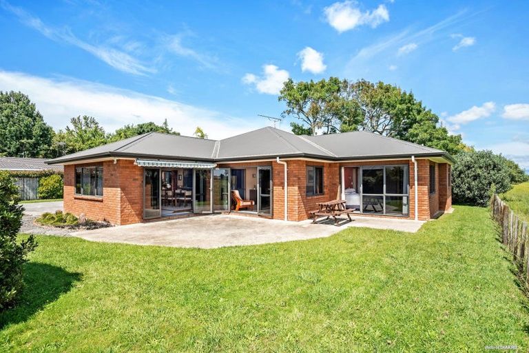 Photo of property in 24 Reynolds Drive, Glenview, Hamilton, 3206