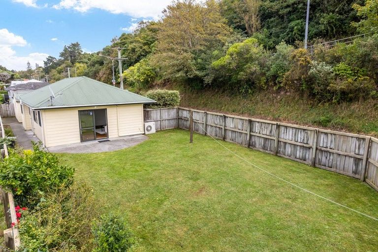 Photo of property in 288 Grounsell Crescent, Belmont, Lower Hutt, 5010