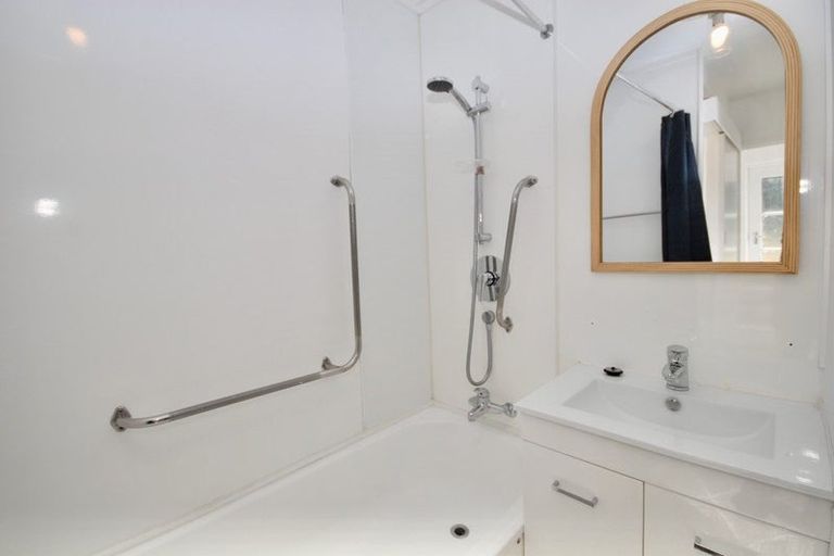 Photo of property in 7/71 Church Street, Devonport, Auckland, 0624