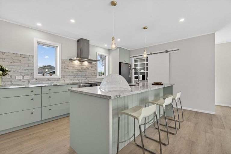 Photo of property in 27 West Street, Greytown, 5712