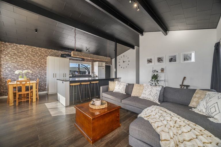 Photo of property in 21 Carter Drive, Pomare, Rotorua, 3015