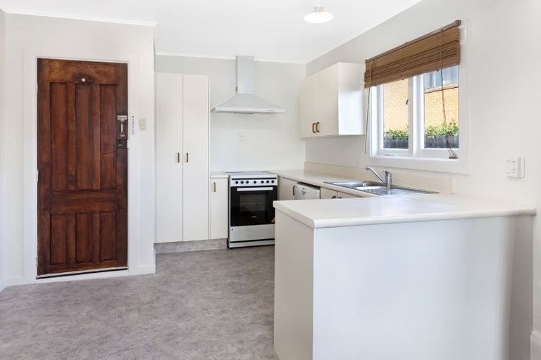 Photo of property in 24 Plynlimon Road, Fendalton, Christchurch, 8052