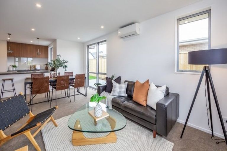 Photo of property in 19 Chandler Way, Rolleston, 7615