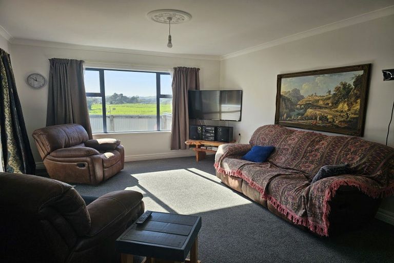 Photo of property in 56 Herbert Street, Eketahuna, 4900