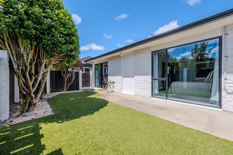 Photo of property in 1/36 Kinloch Street, St Albans, Christchurch, 8014