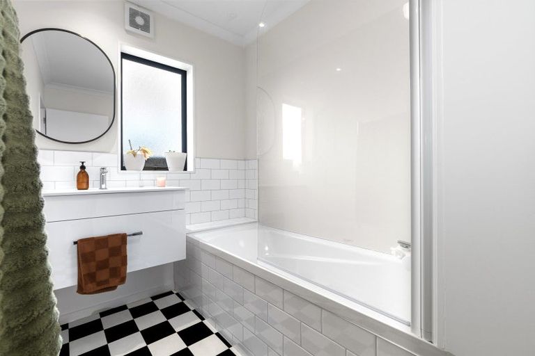 Photo of property in 21 Maggie Place, Ohauiti, Tauranga, 3112