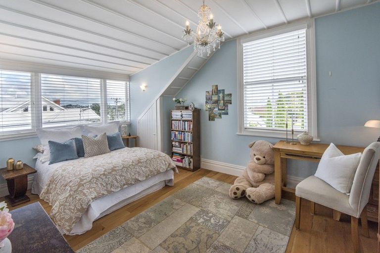 Photo of property in 4 Mays Street, Devonport, Auckland, 0624