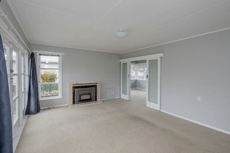 Photo of property in 51 Graham Street, Levin, 5510