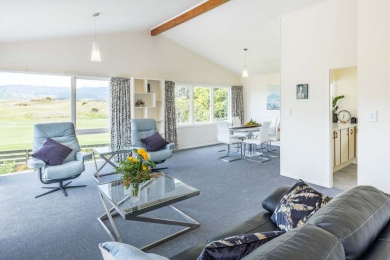 Photo of property in 50 Golf Road, Paraparaumu Beach, Paraparaumu, 5032