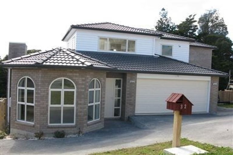 Photo of property in 32 Bur Oak Terrace, Schnapper Rock, Auckland, 0632