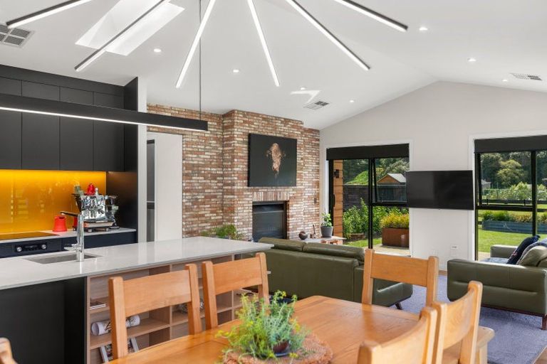 Photo of property in 32 Manukawiri Way, Martinborough, Greytown, 5794