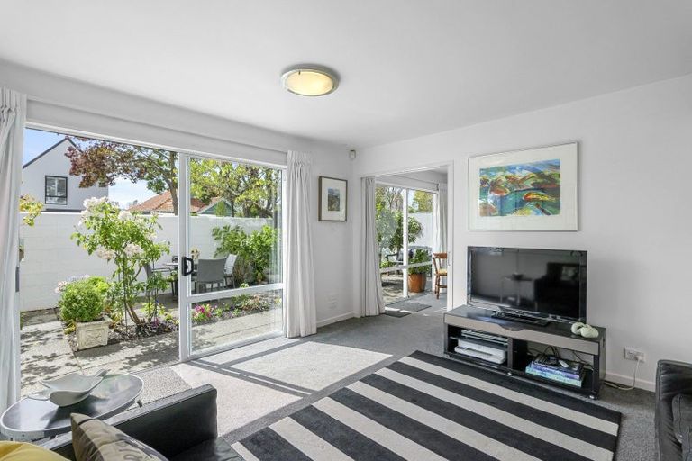 Photo of property in 49a Gracefield Avenue, Christchurch Central, Christchurch, 8013