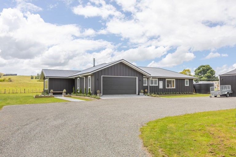 Photo of property in 96 Lindsay Road, Waipukurau, 4283