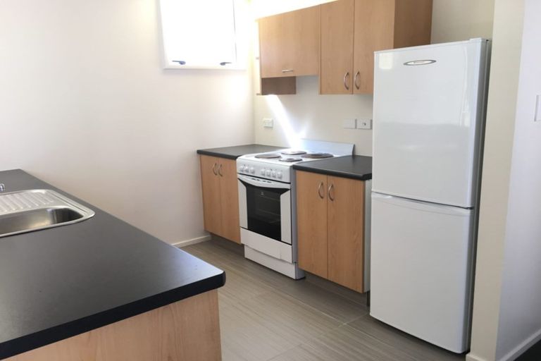 Photo of property in 6/32 Cranmer Square, Christchurch Central, Christchurch, 8013