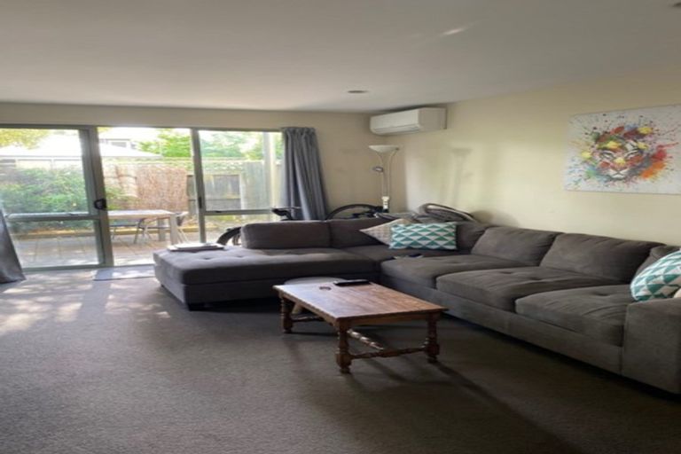 Photo of property in 4/39 Derby Street, St Albans, Christchurch, 8014