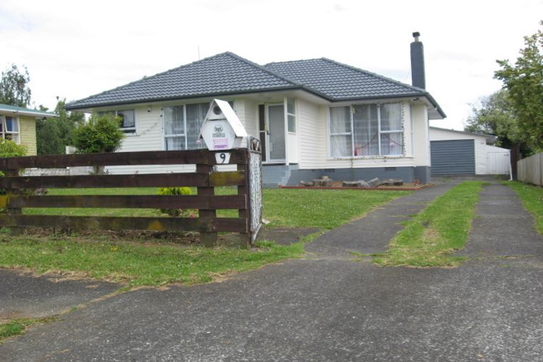 Photo of property in 9 Nicola Place, Mangere, Auckland, 2022
