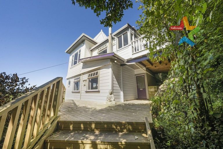 Photo of property in 579 Hutt Road, Horokiwi, Wellington, 5016