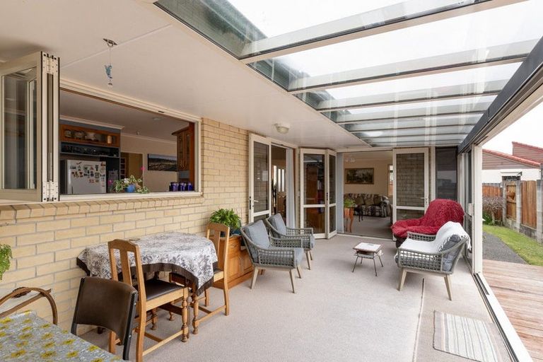 Photo of property in 18 Norrie Street, Te Puke, 3119