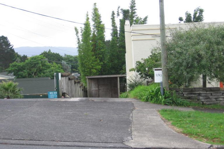 Photo of property in 2/93 Woodglen Road, Glen Eden, Auckland, 0602