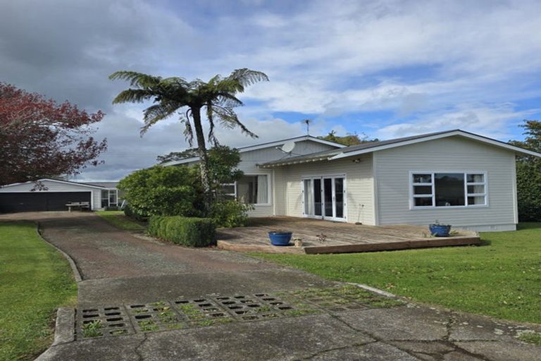 Photo of property in 144 Victoria Road, Stratford, 4391