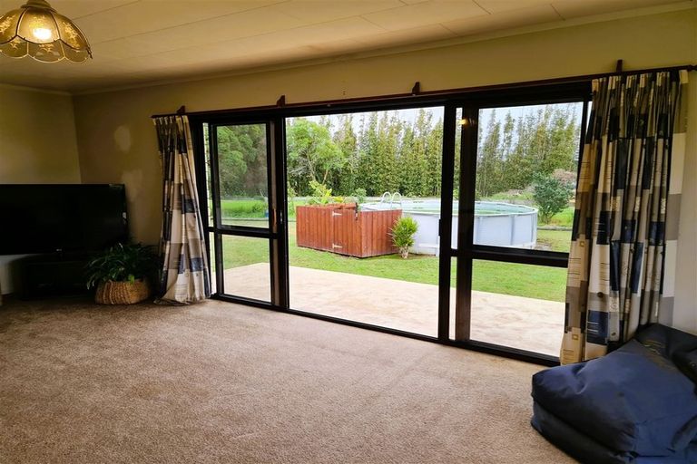 Photo of property in 6 State Highway 1, Awanui, 0486