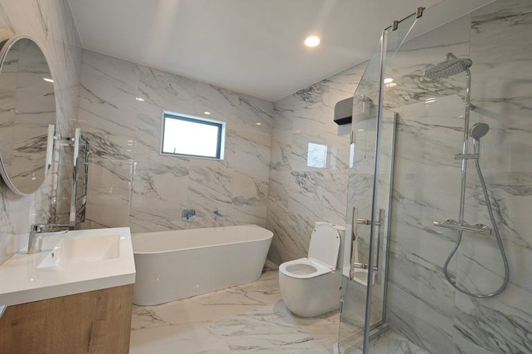 Photo of property in 1 Pukeko Road, Hobsonville, Auckland, 0616