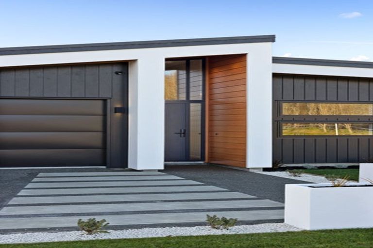 Photo of property in 5 Oakbridge Boulevard, Marshland, Christchurch, 8051