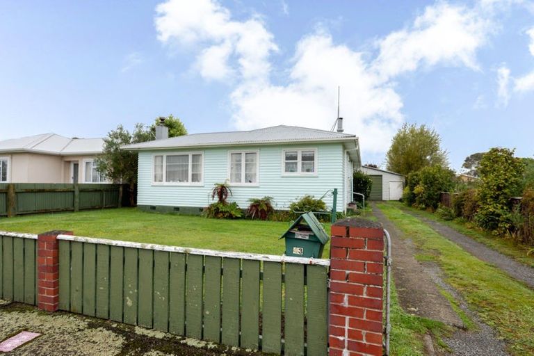 Photo of property in 43 Barraud Street, Dannevirke, 4930