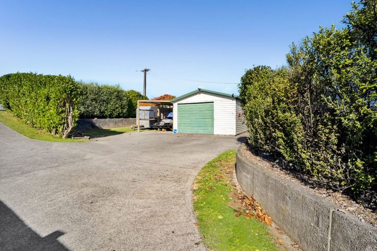 Photo of property in 6 Mahoe Street, Strandon, New Plymouth, 4312