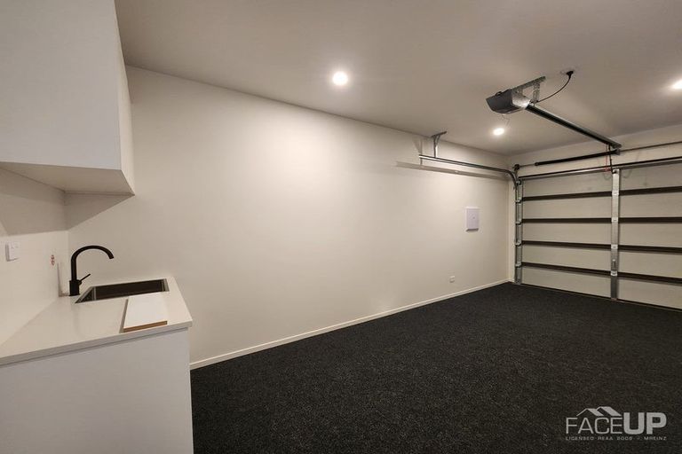 Photo of property in 16 Coast Garden Drive, Hobsonville, Auckland, 0616