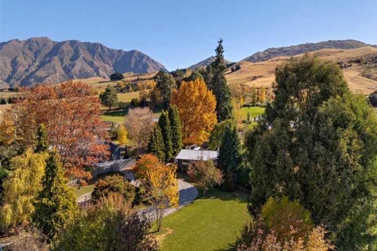 Photo of property in 281 Littles Road, Dalefield, Queenstown, 9371