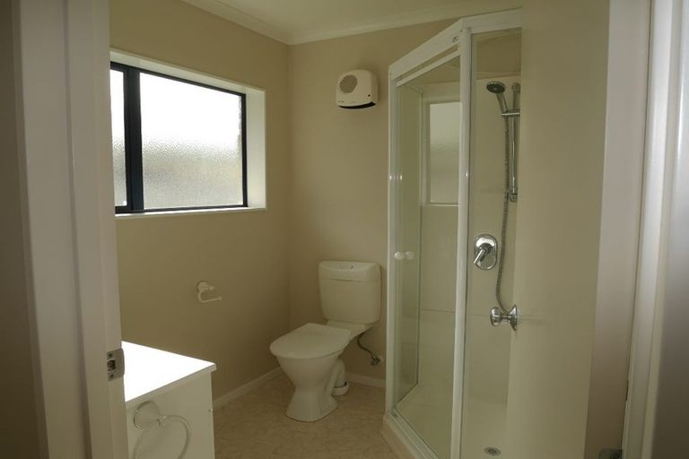 Photo of property in 108 Weggery Drive, Waikanae Beach, Waikanae, 5036