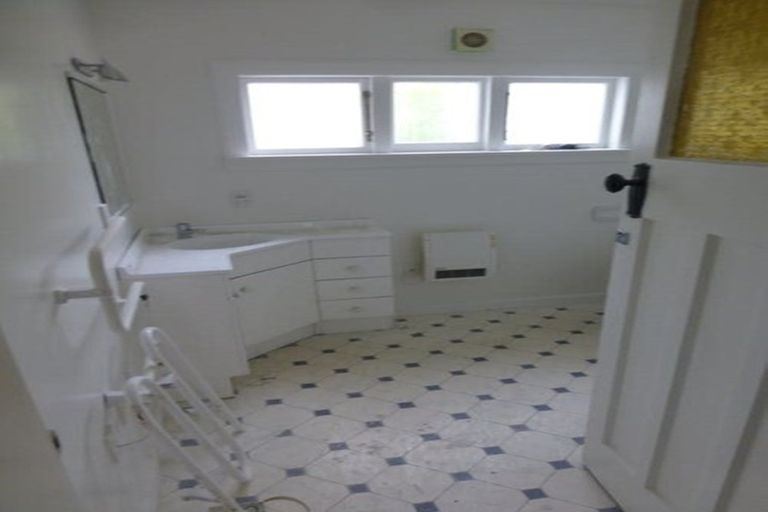 Photo of property in 108 Retreat Road, Avonside, Christchurch, 8061