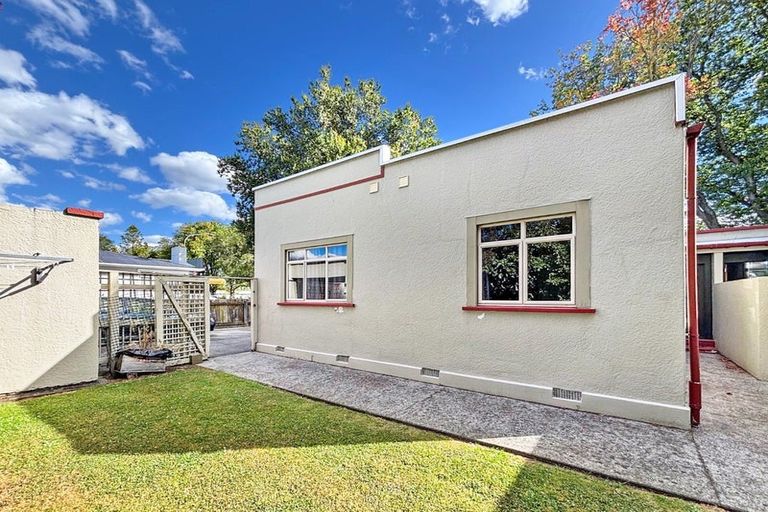 Photo of property in 113 Victoria Avenue, Hokowhitu, Palmerston North, 4410