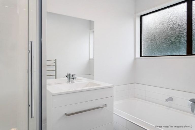 Photo of property in 91 Beachville Road, Redcliffs, Christchurch, 8081
