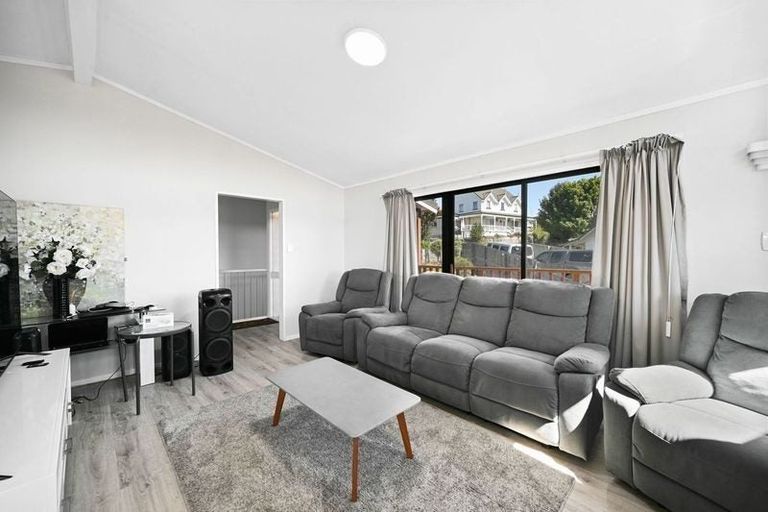 Photo of property in 3 Prinnbank Terrace, Dinsdale, Hamilton, 3204