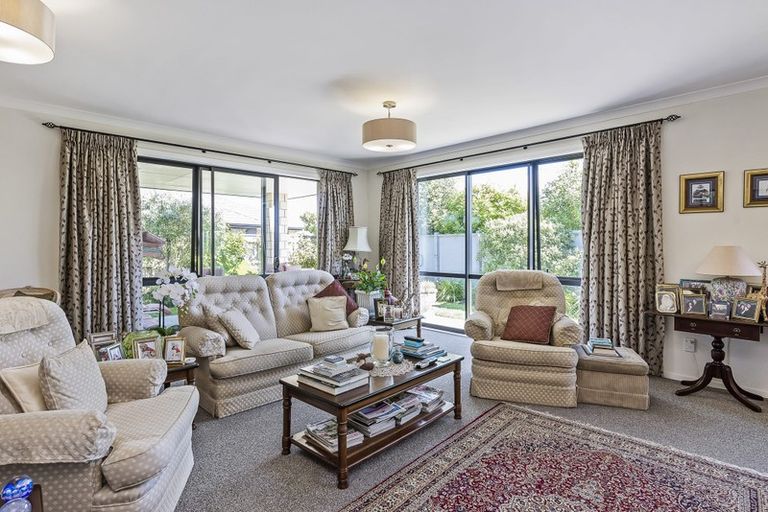 Photo of property in 25 Jade Lane, Paraparaumu, 5032