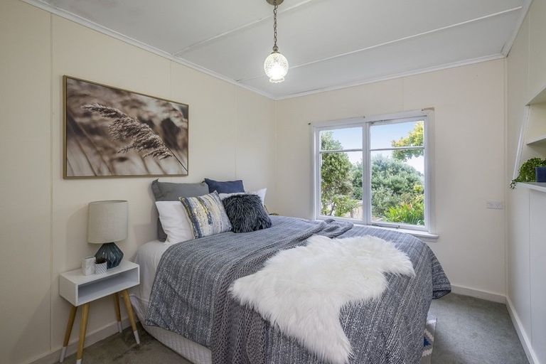 Photo of property in 134 Seaview Road, Paraparaumu Beach, Paraparaumu, 5032